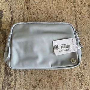 lululemon everywhere belt bag large